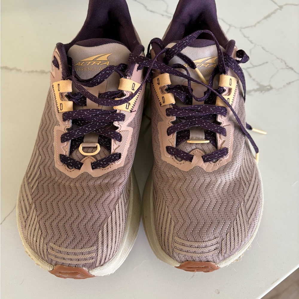 Altra Women's Experience Wild